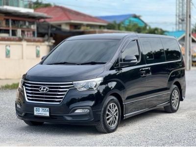 HYUNDAI H-1 2.5 DELUXE TOP ปี 2018